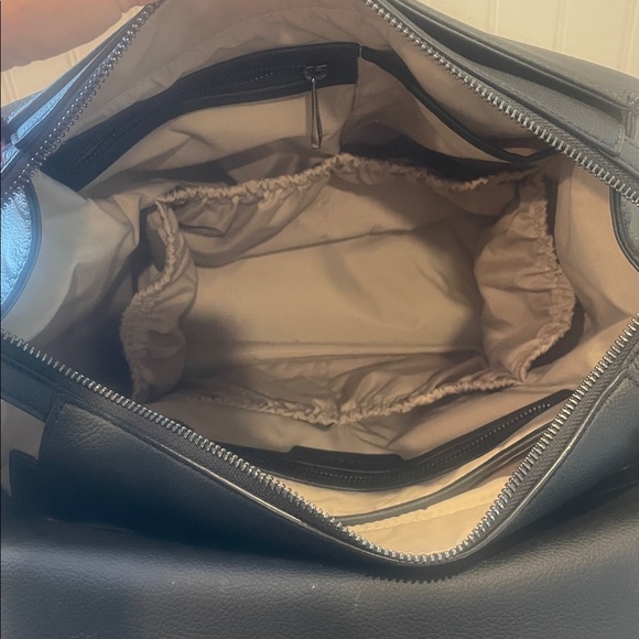 Mina Baie Kinney Backpack Diaper Bag Vegan Full Size  - Black - Picture 7 of 10